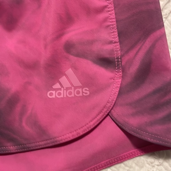 Adidas Shorts XS - Picture 2 of 4